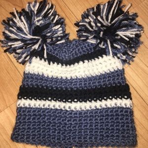 crochet winter hat with 2 pom poms